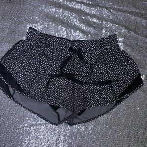 Lululemon Reflective Polka-Dot Shorts Size 4